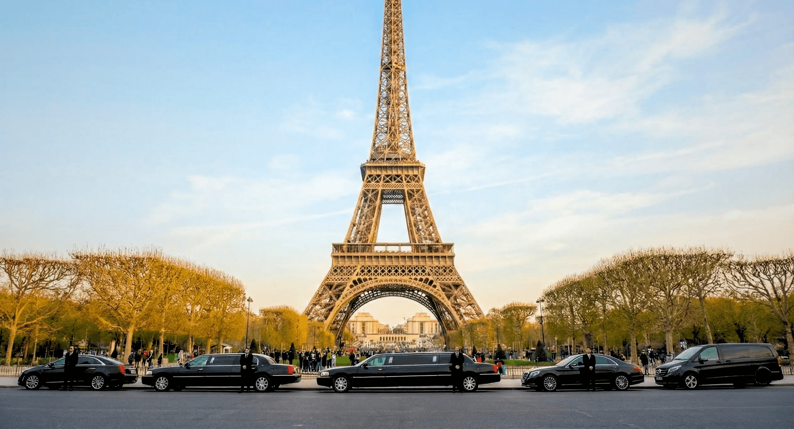 Luxury Mercedes S-Class at night in Paris - First Paris Transfer